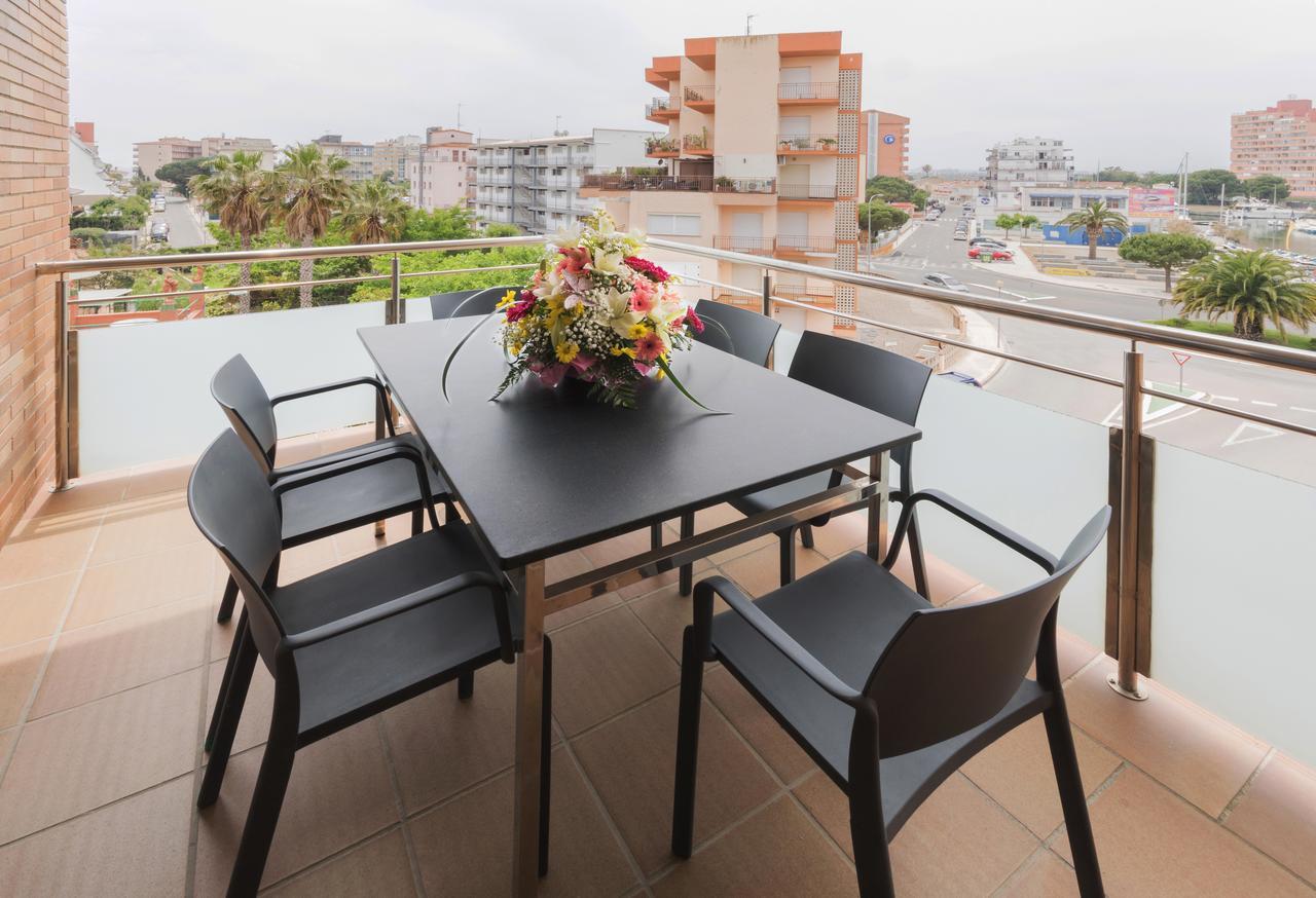 Inmosantos Apartamentos Daniel โรเซส ภายนอก รูปภาพ