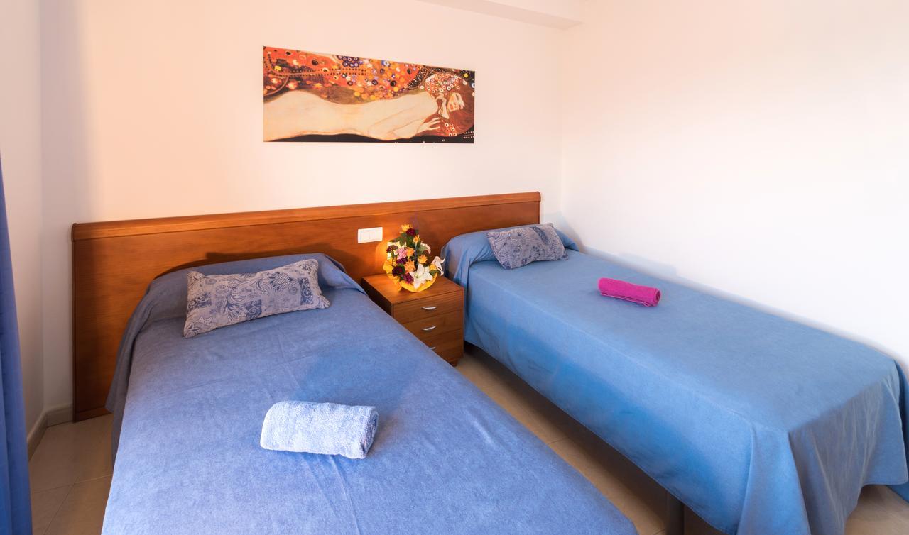 Inmosantos Apartamentos Daniel โรเซส ภายนอก รูปภาพ